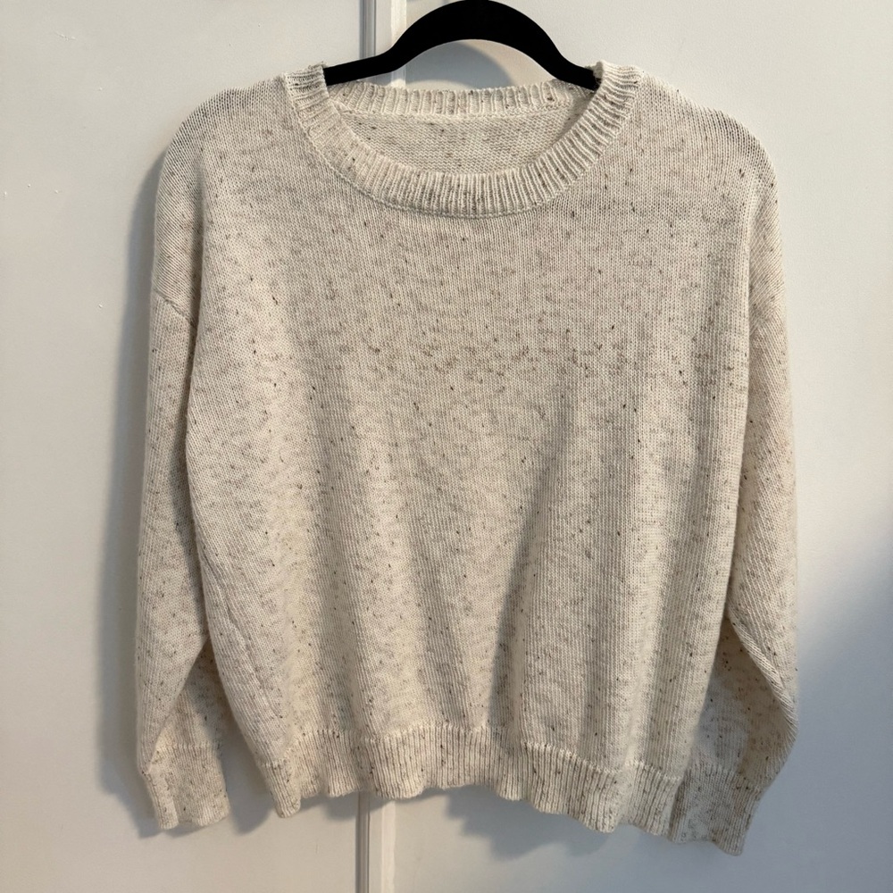 White/Cream spotted Sweater